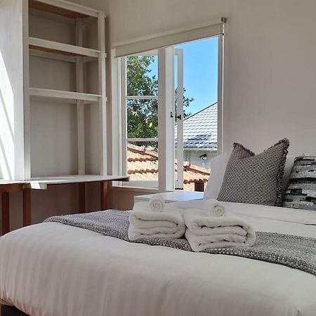 Bright And Modern Oasis In Kingsland Villa Auckland Bagian luar foto