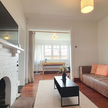 Bright And Modern Oasis In Kingsland Villa Auckland Bagian luar foto