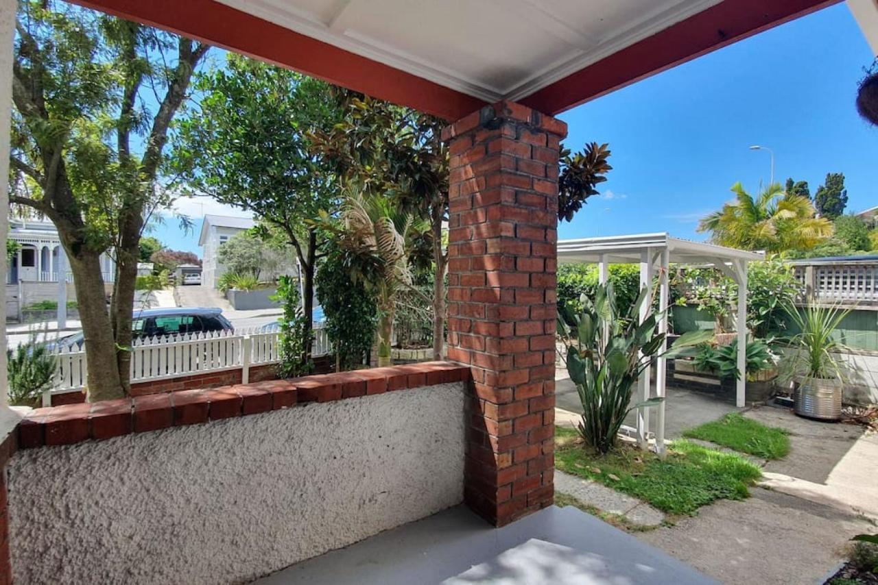 Bright And Modern Oasis In Kingsland Villa Auckland Bagian luar foto