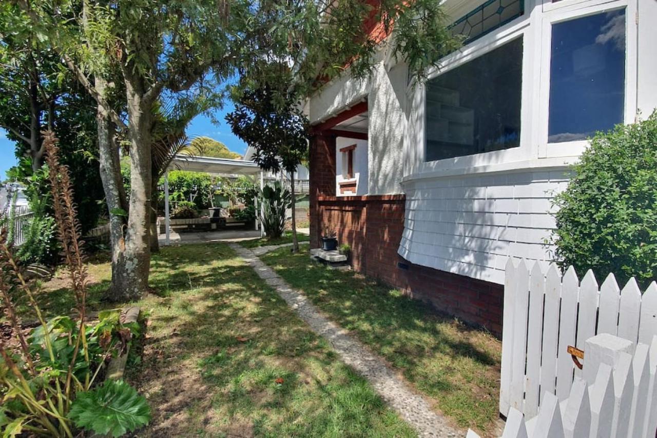 Bright And Modern Oasis In Kingsland Villa Auckland Bagian luar foto