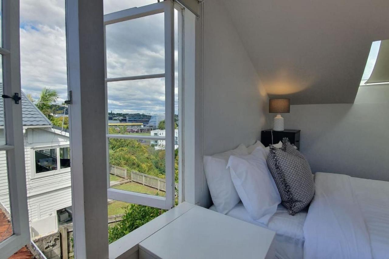 Bright And Modern Oasis In Kingsland Villa Auckland Bagian luar foto